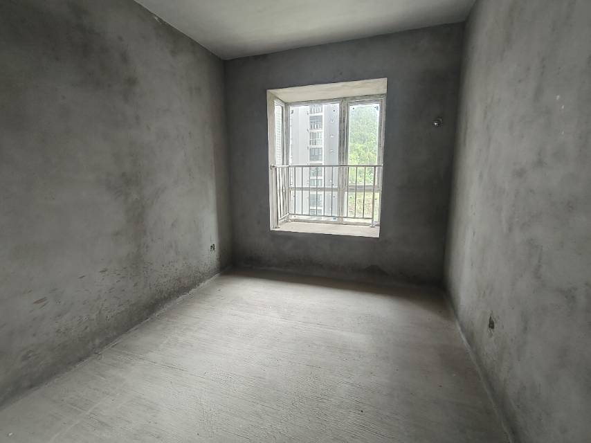 文锦苑，3室2厅2卫，103.00㎡，毛坯，售价28.00万 二手房