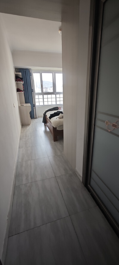 乐湾御府，3室2厅2卫，98㎡，租金14500元/年