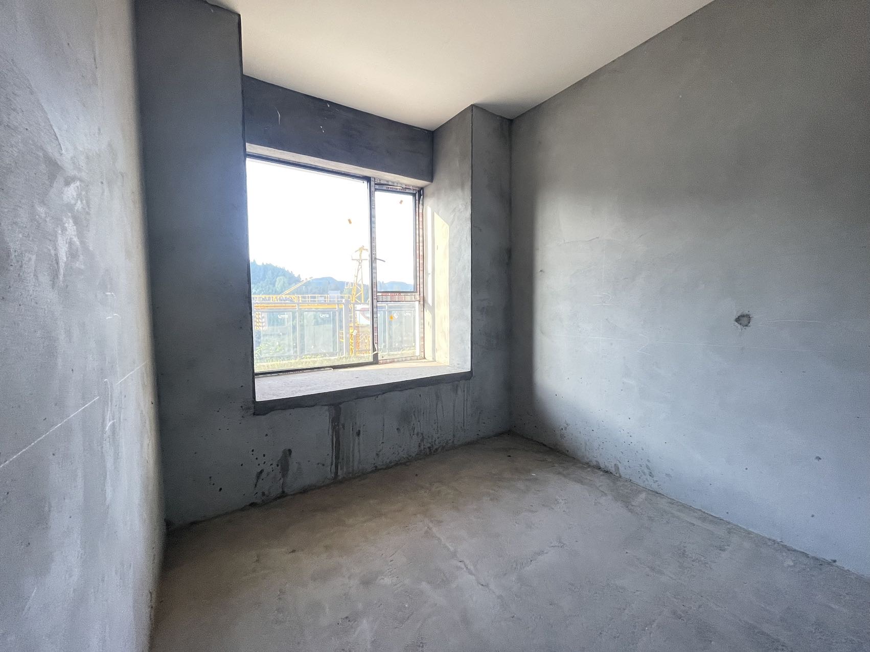 花海森林，4室2厅2卫，118㎡，售价60万 二手房