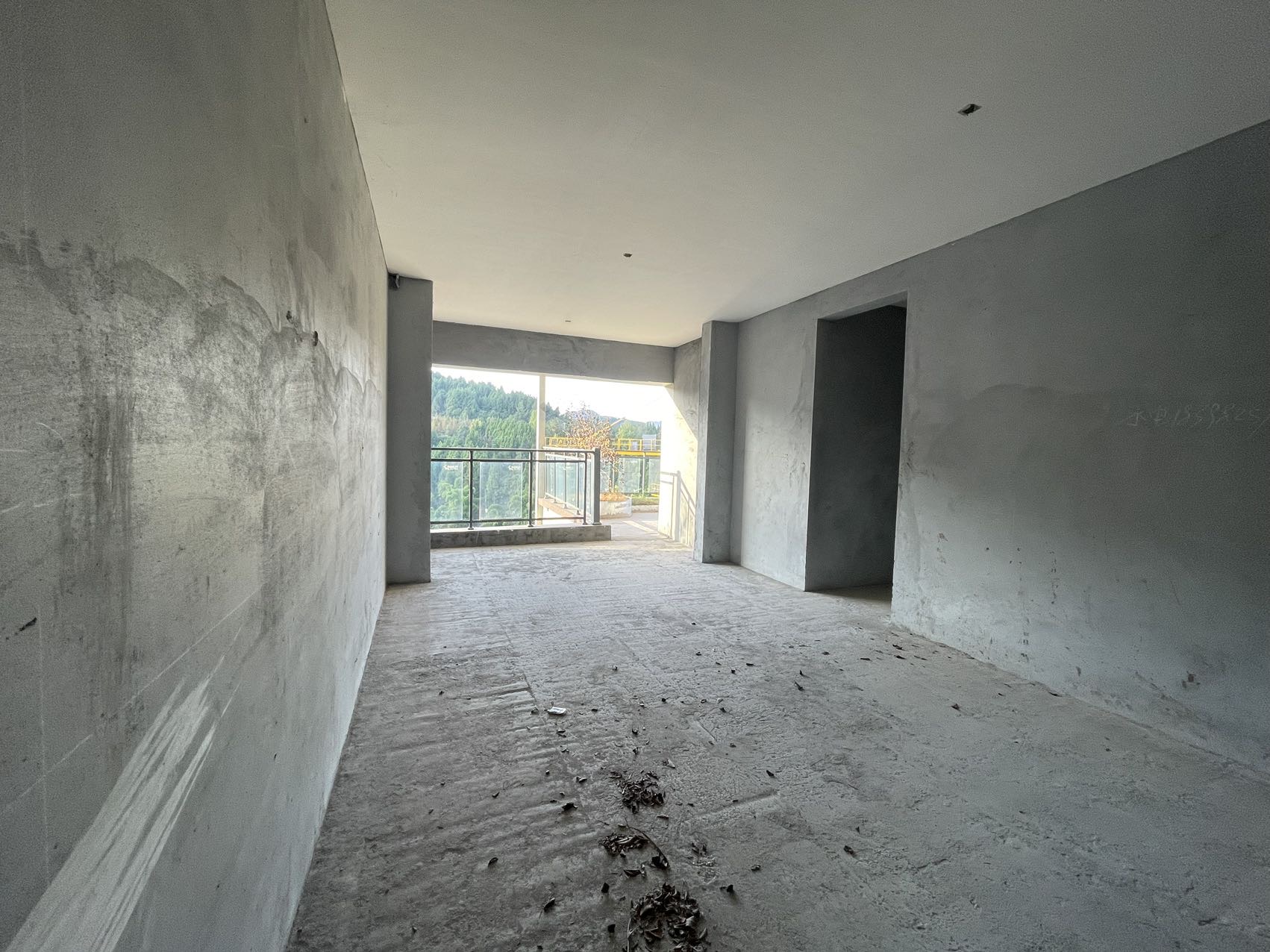 花海森林，4室2厅2卫，118㎡，售价60万 二手房