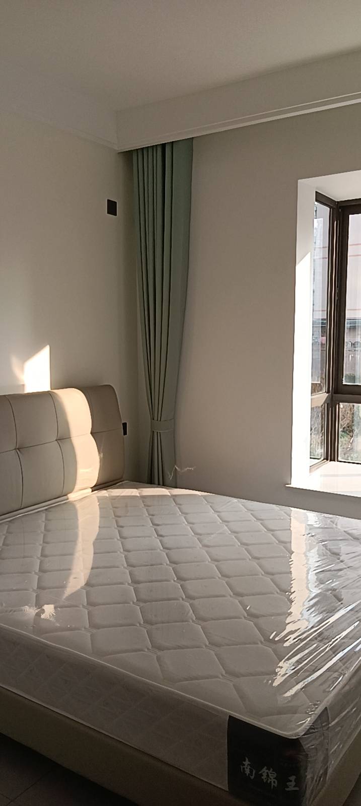 江南尚城一期，3室2厅2卫，120㎡，售价73.8万 二手房