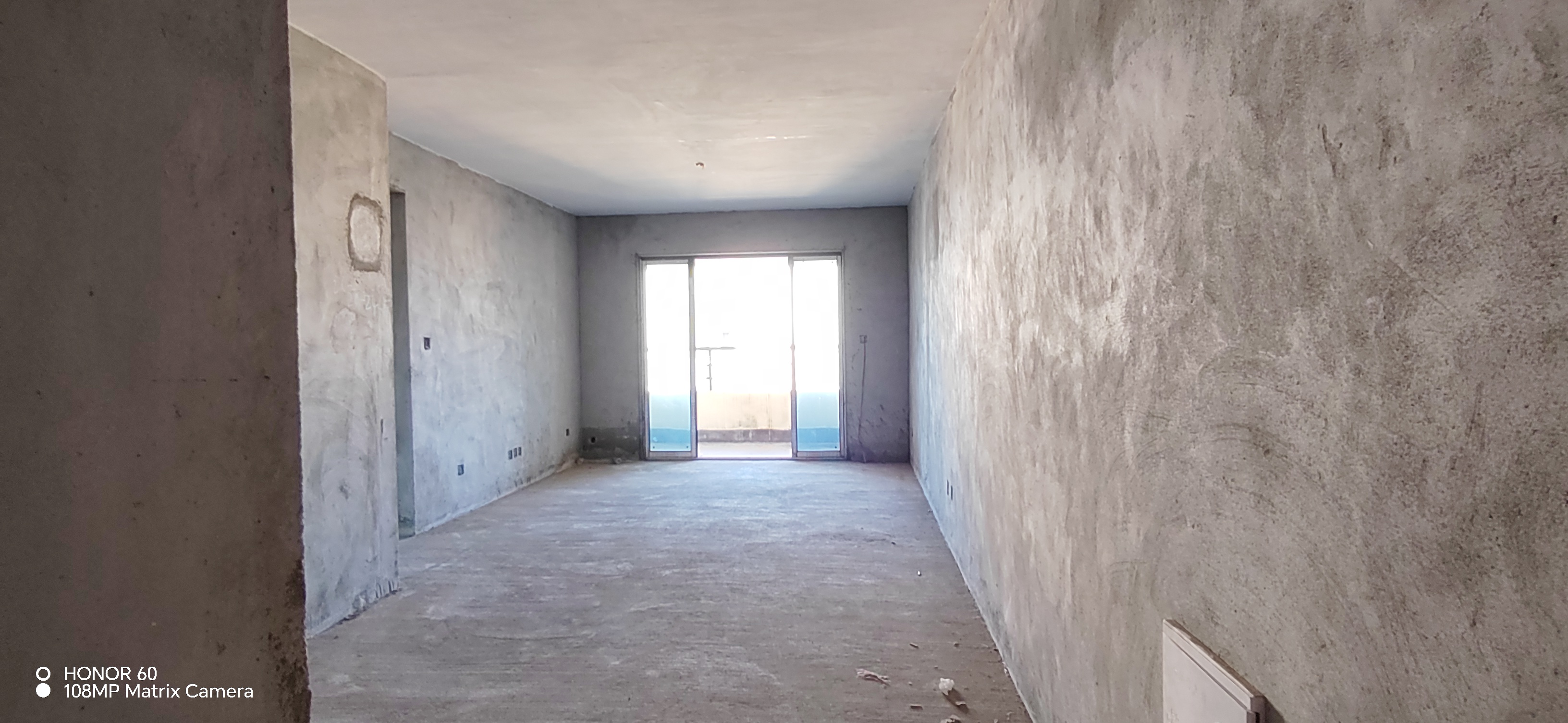 津湖壹号，3室2厅2卫，106㎡，售价65万 二手房