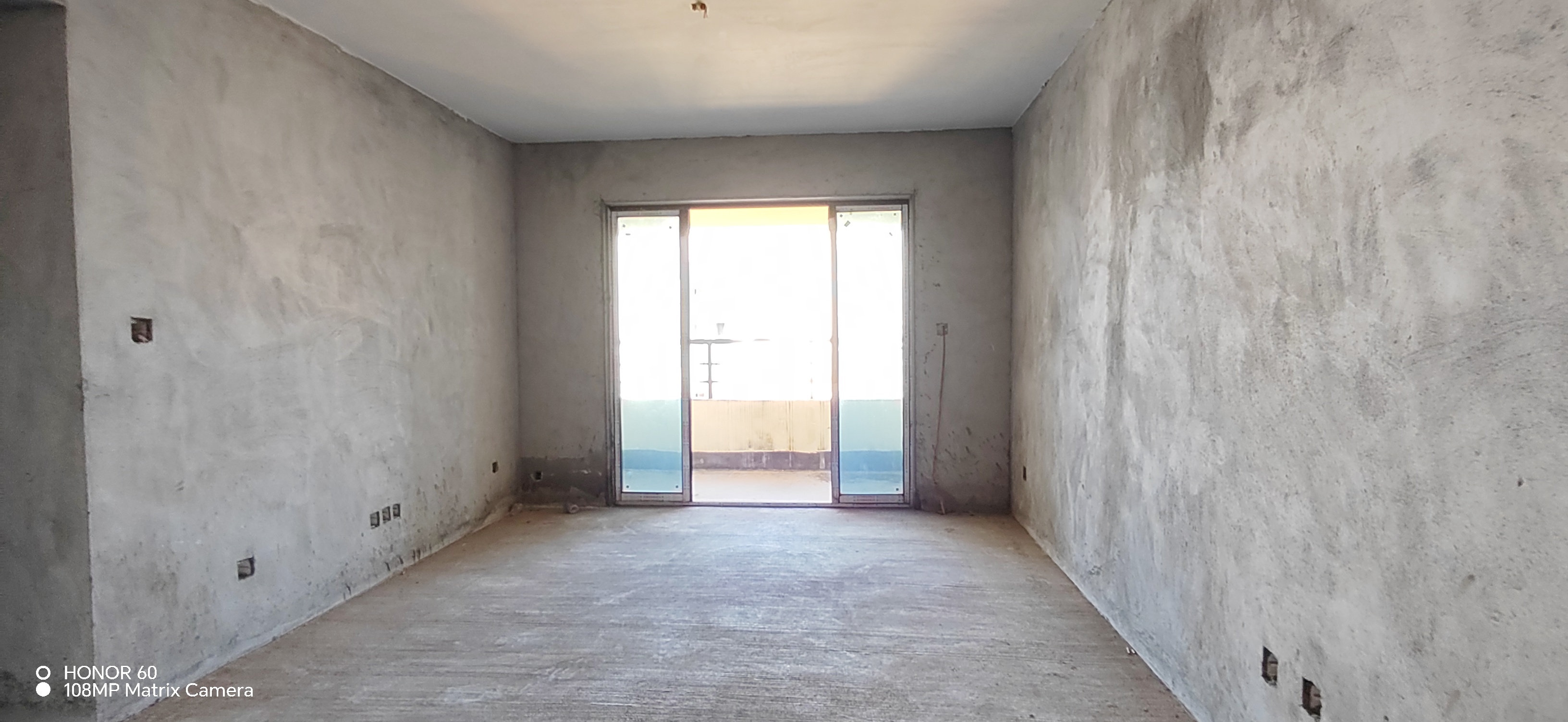 津湖壹号，3室2厅2卫，106㎡，售价65万 二手房