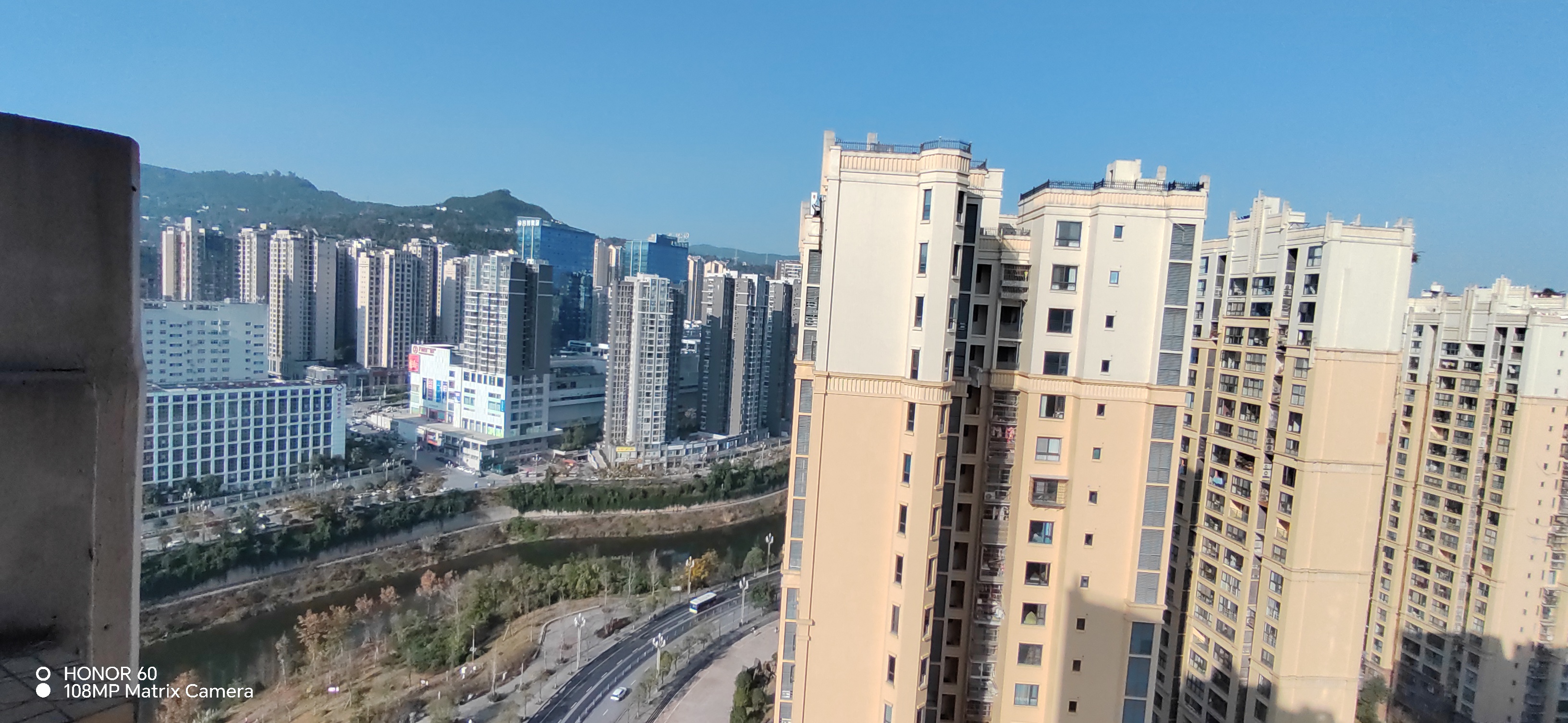 津湖壹号，3室2厅2卫，106㎡，售价65万 二手房