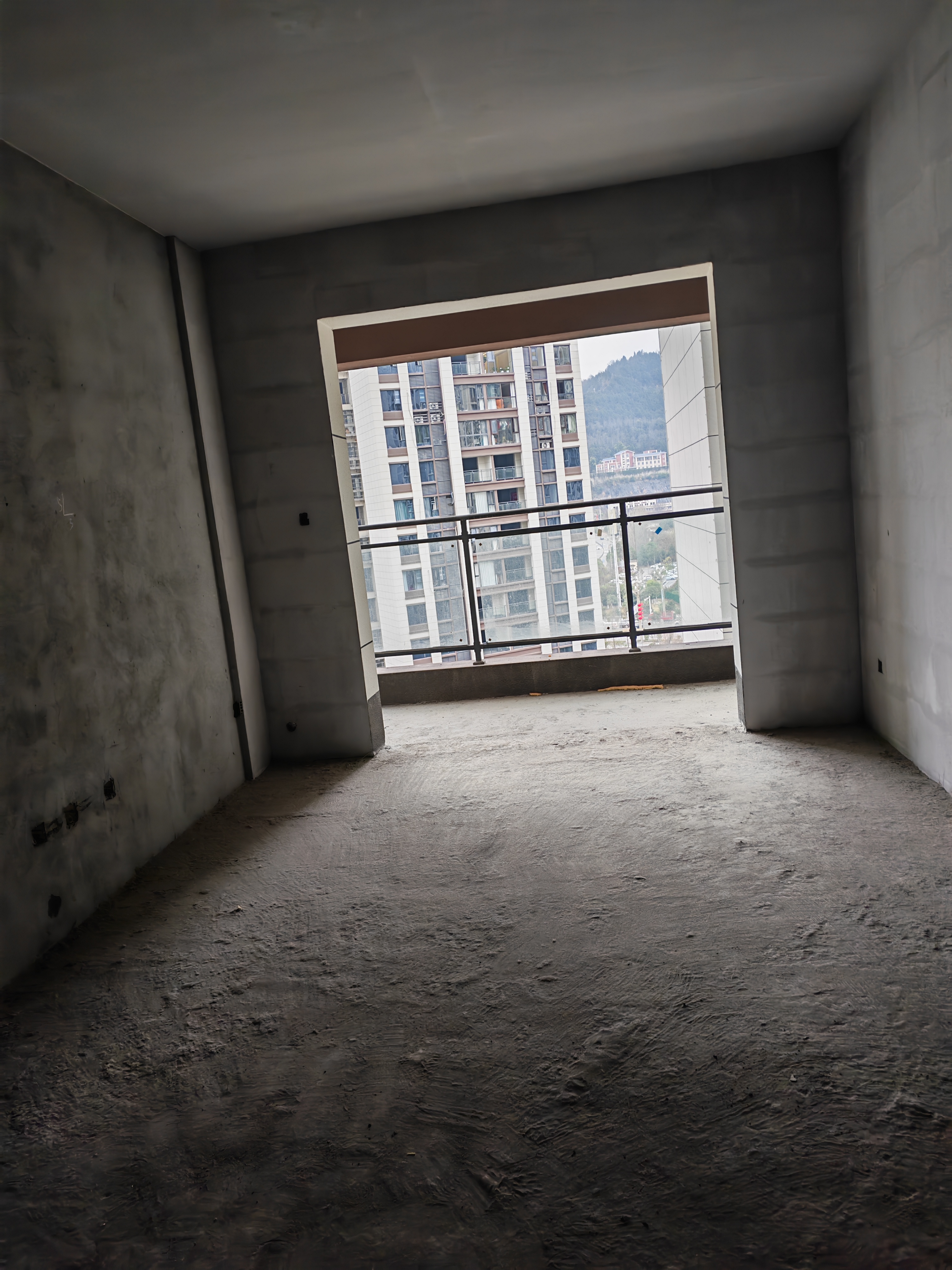 阳光东方府，3室1厅2卫，88㎡，售价36万 二手房