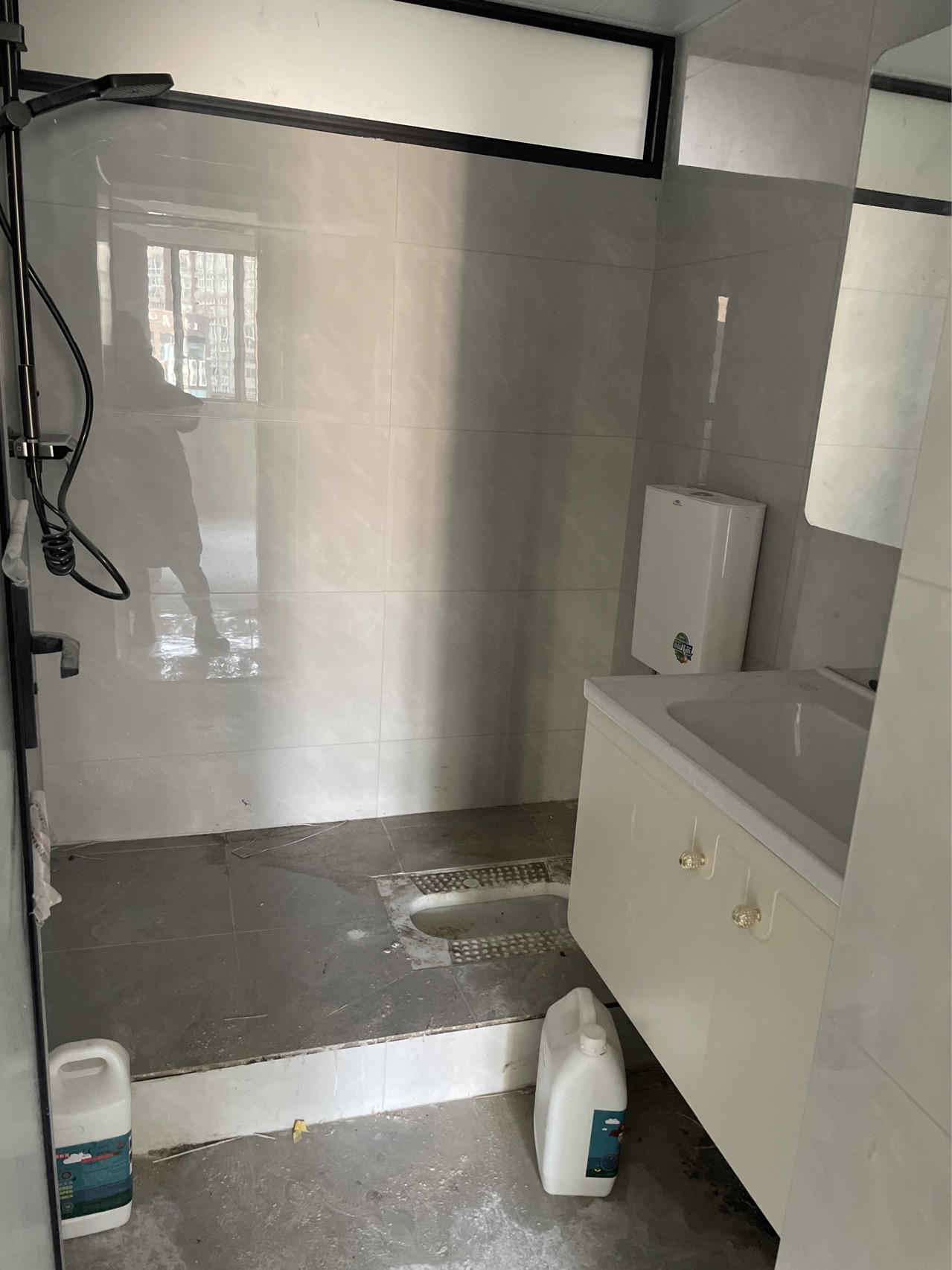 蓝湾国际D区，4室2厅3卫，116㎡，售价78.8万 二手房