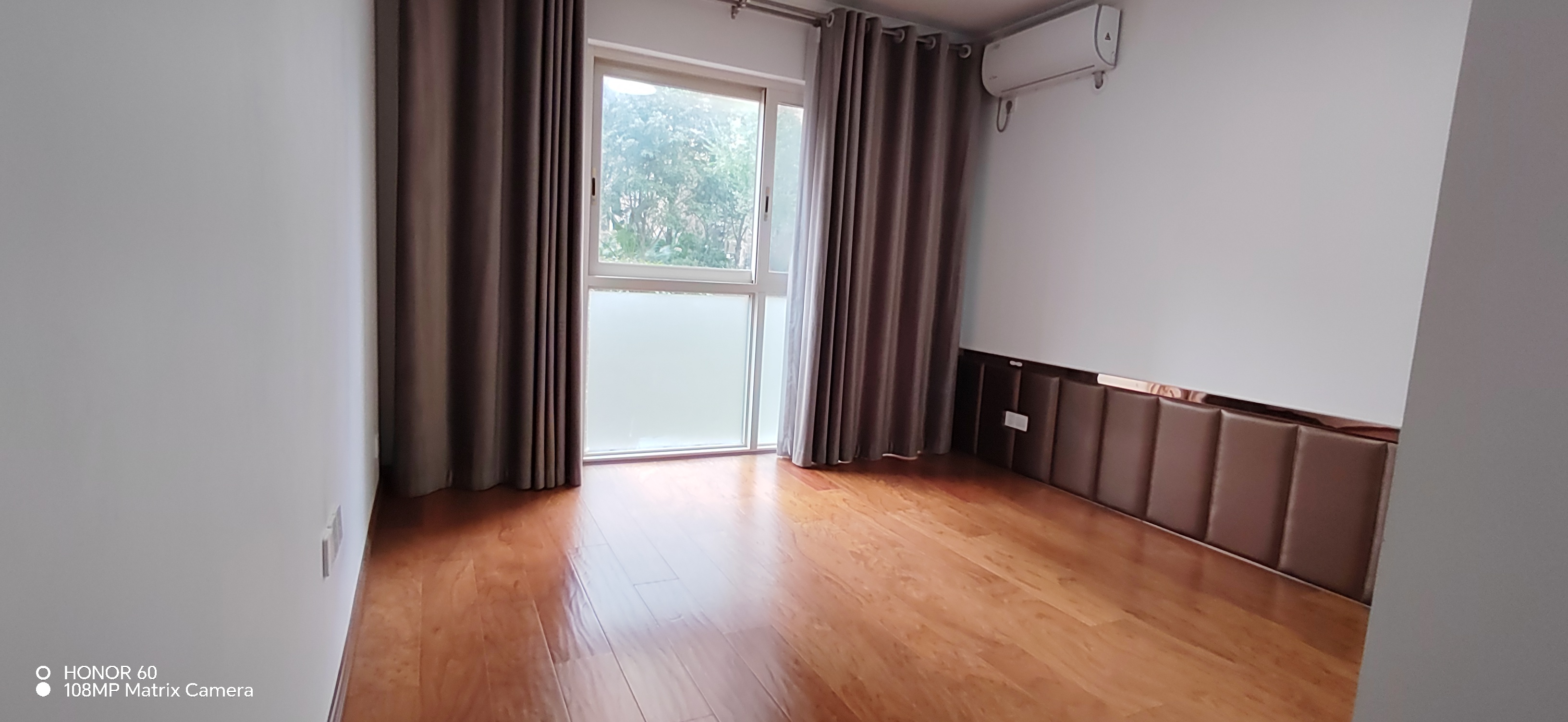 津湖壹号，3室2厅2卫，117㎡，售价76万 二手房