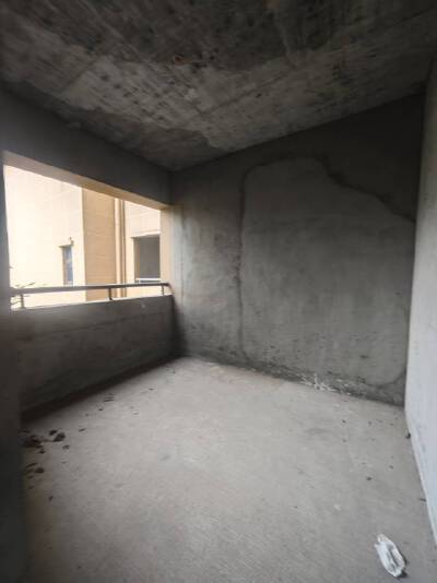 乐湾御府，3室2厅2卫，110㎡，售价40万