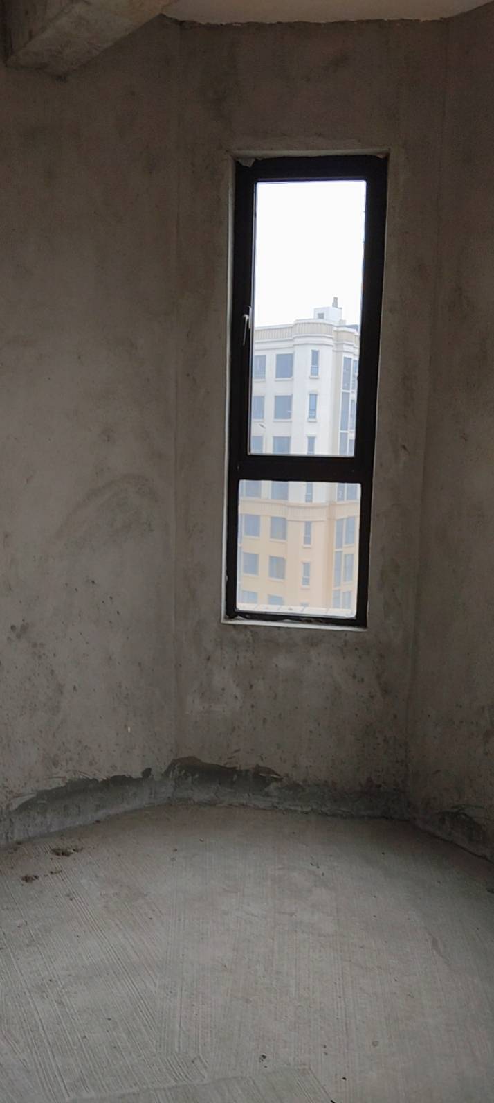 津湖壹号，3室2厅2卫，113.7㎡，售价68万 二手房