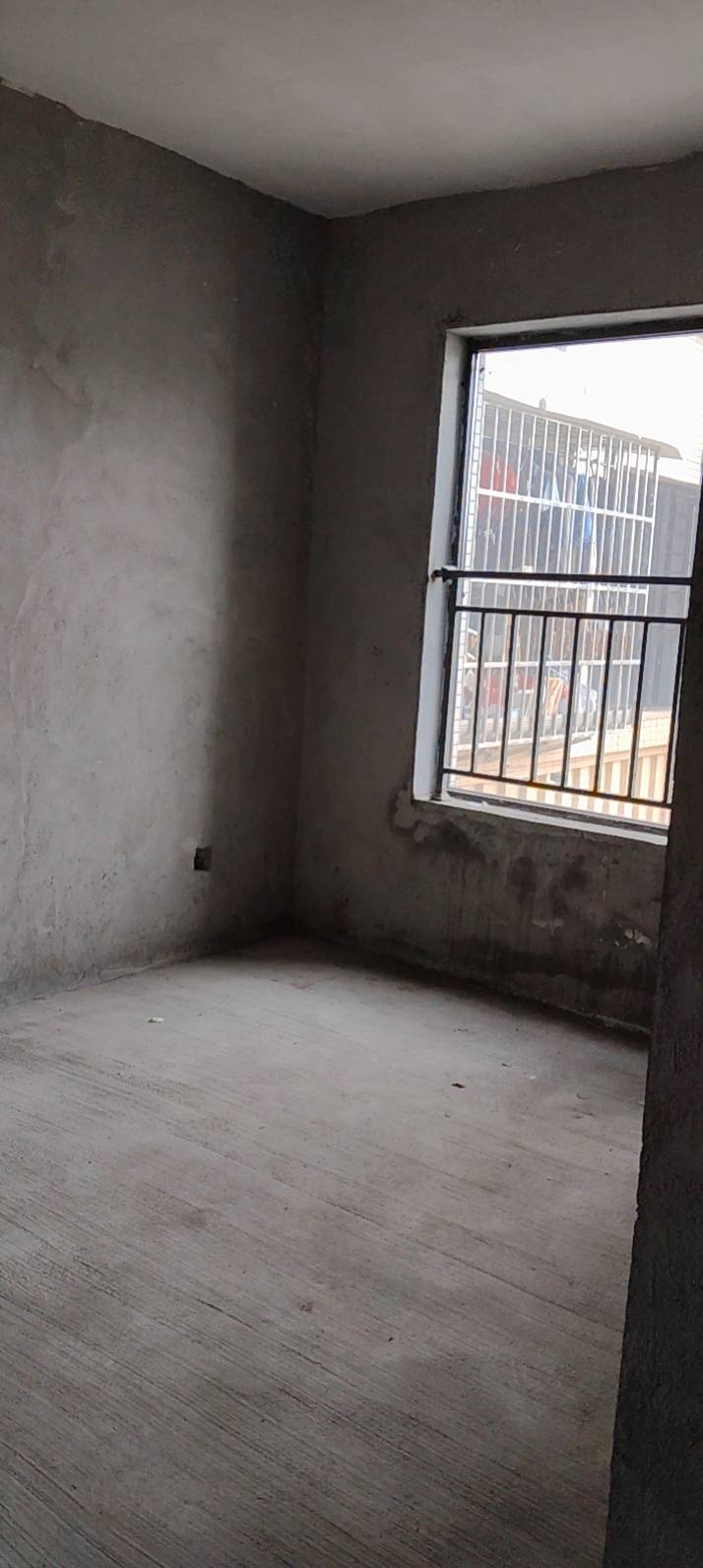 津湖壹号，3室2厅2卫，113.7㎡，售价68万 二手房