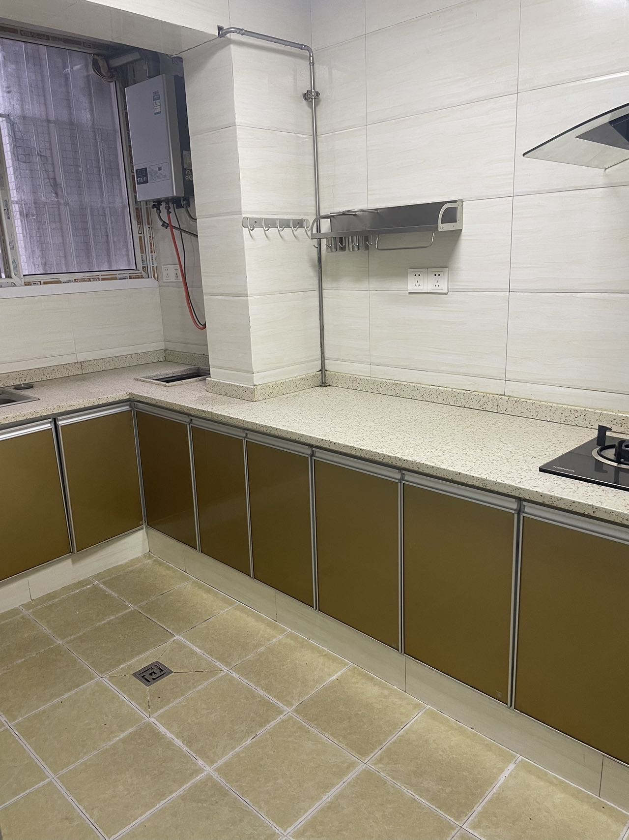 西锦苑，3室2厅1卫，95㎡，售价36万 二手房