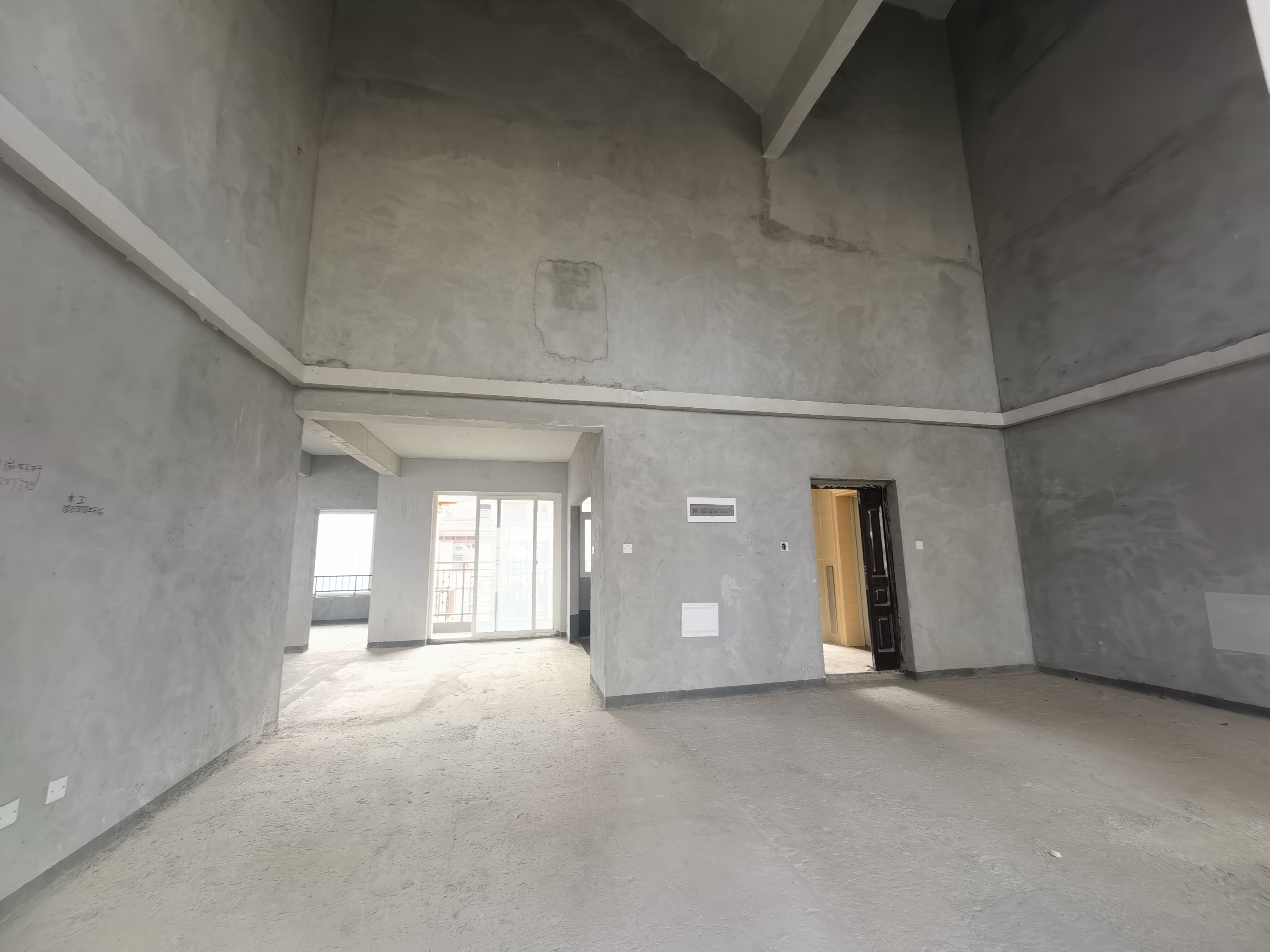 优筑 . 欧洲城，4室2厅2卫，177.84㎡，售价83.80万 二手房