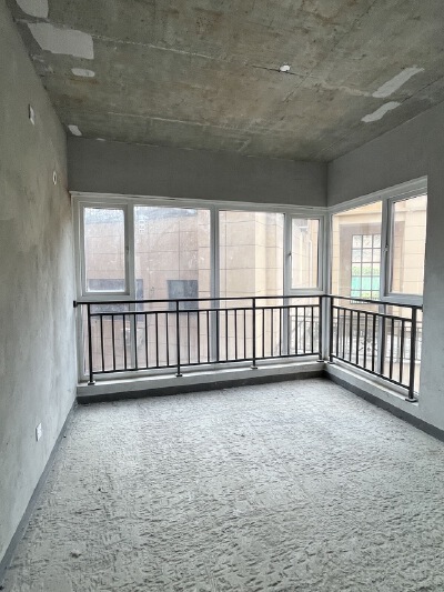 优筑 . 欧洲城，4室2厅2卫，121㎡，售价58万