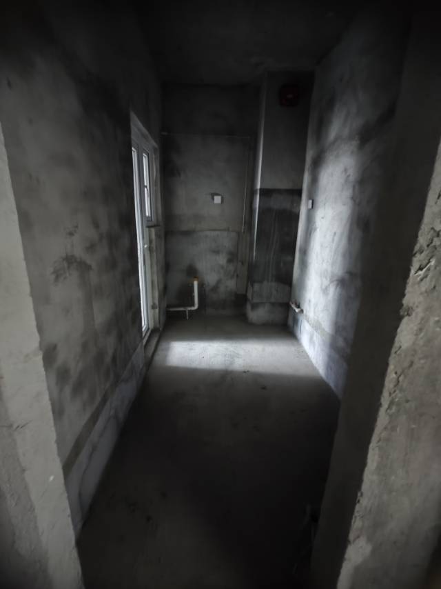 置信城B区，3室2厅2卫，90.32㎡，毛坯，售价35万 二手房