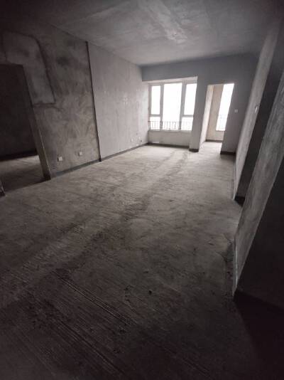 置信城B区，3室2厅2卫，90.32㎡，毛坯，售价35万