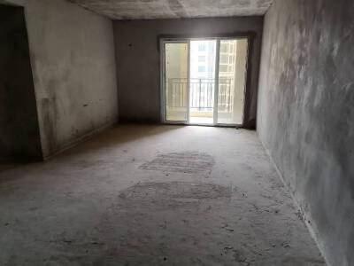 乐湾御府，3室2厅2卫，109.71㎡，毛坯，售价36万