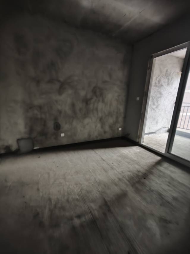 置信城B区，3室2厅2卫，90.32㎡，毛坯，售价35万 二手房