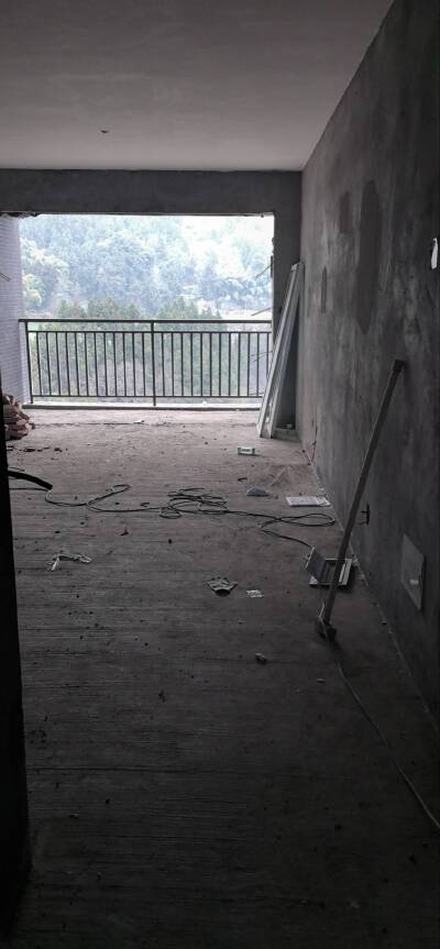 文锦苑，3室2厅88㎡，售价36万