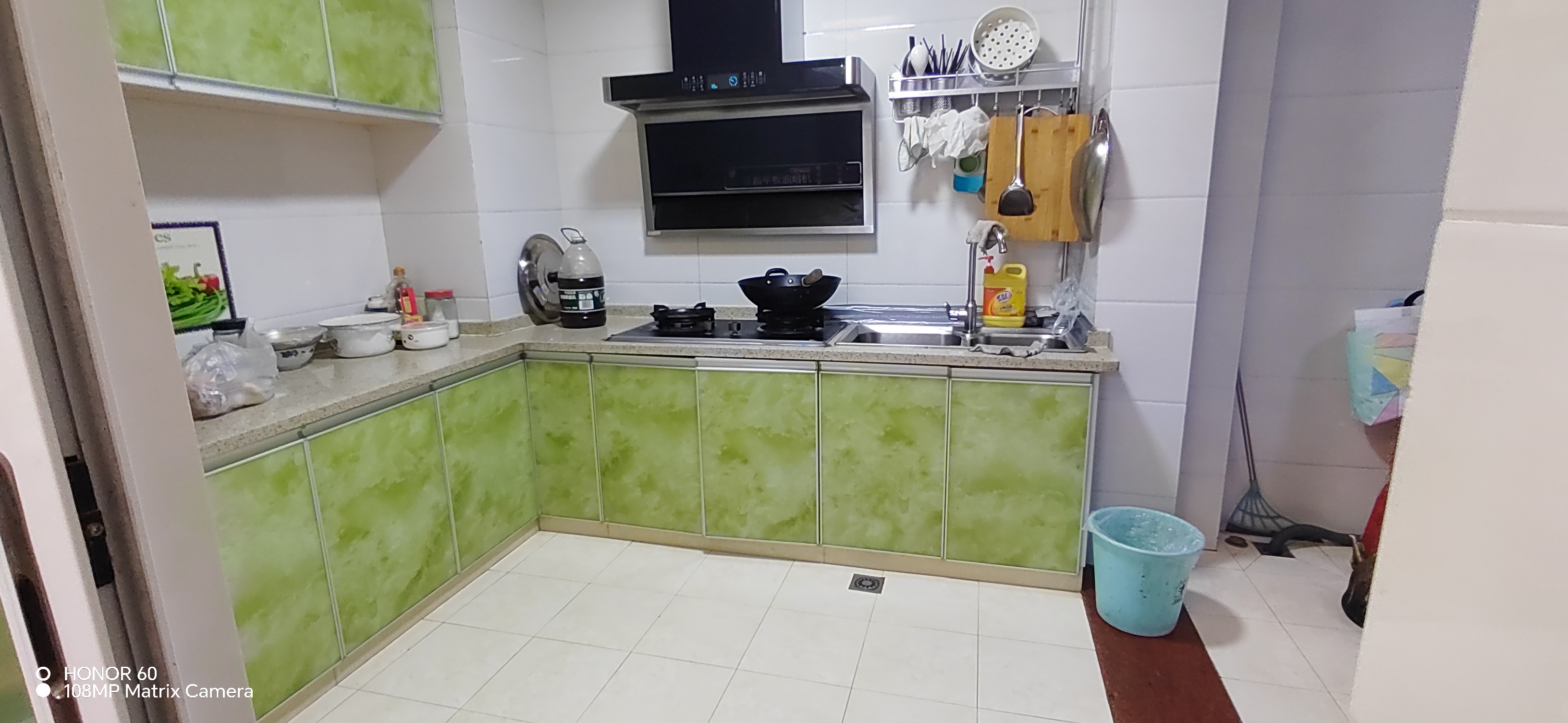 江南尚城一期，3室2厅2卫，118㎡，售价65万 二手房