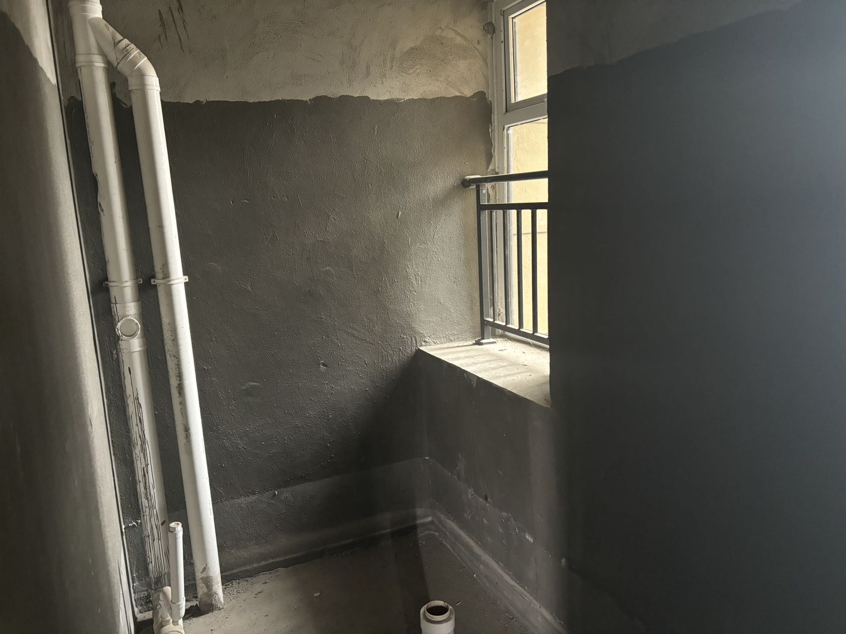 棠湖十里书香，4室2厅3卫，135㎡，毛坯，售价65万 二手房