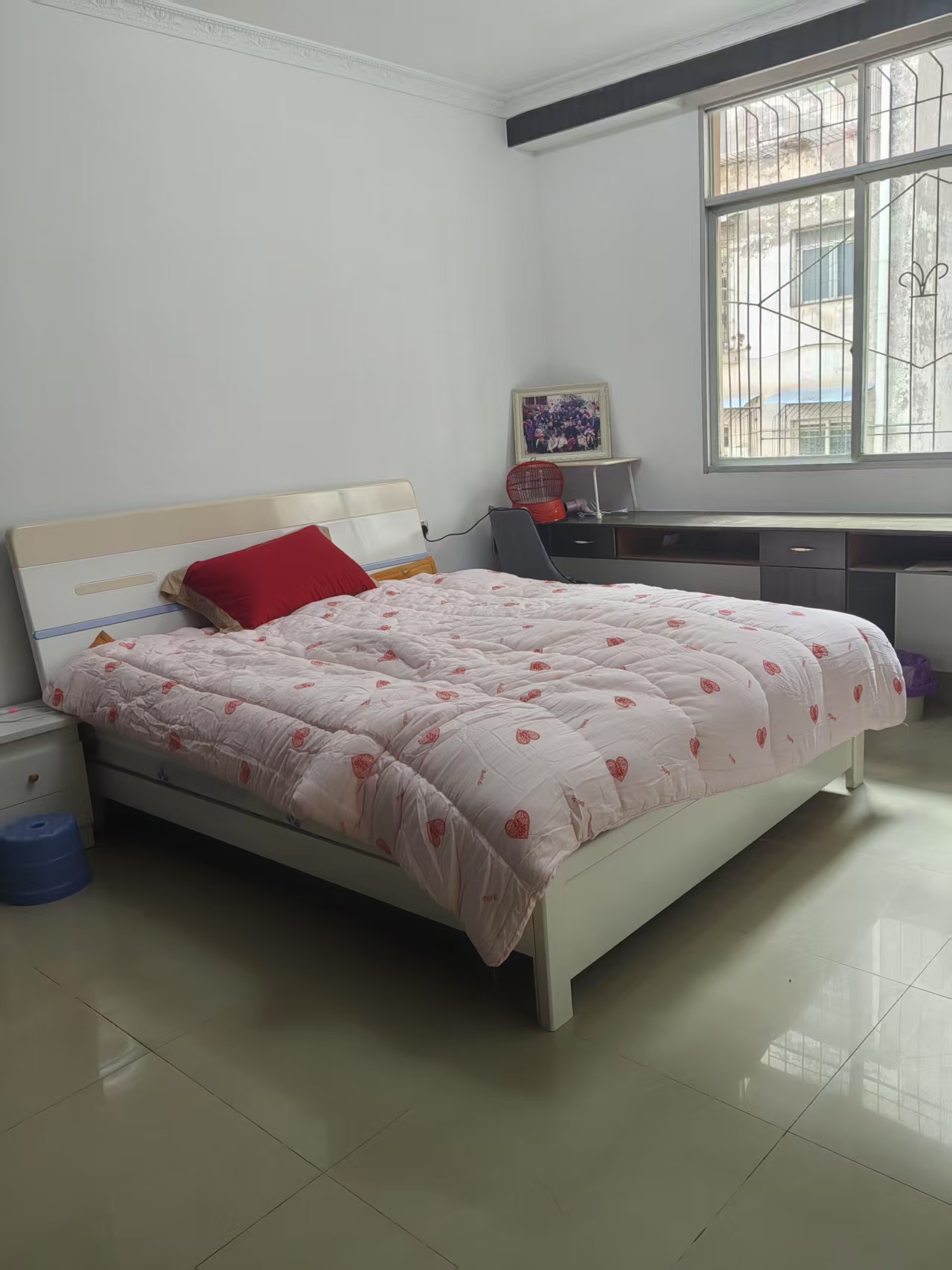 柳津桥西津苑小区，4室2厅2卫，126㎡，售价32万 二手房