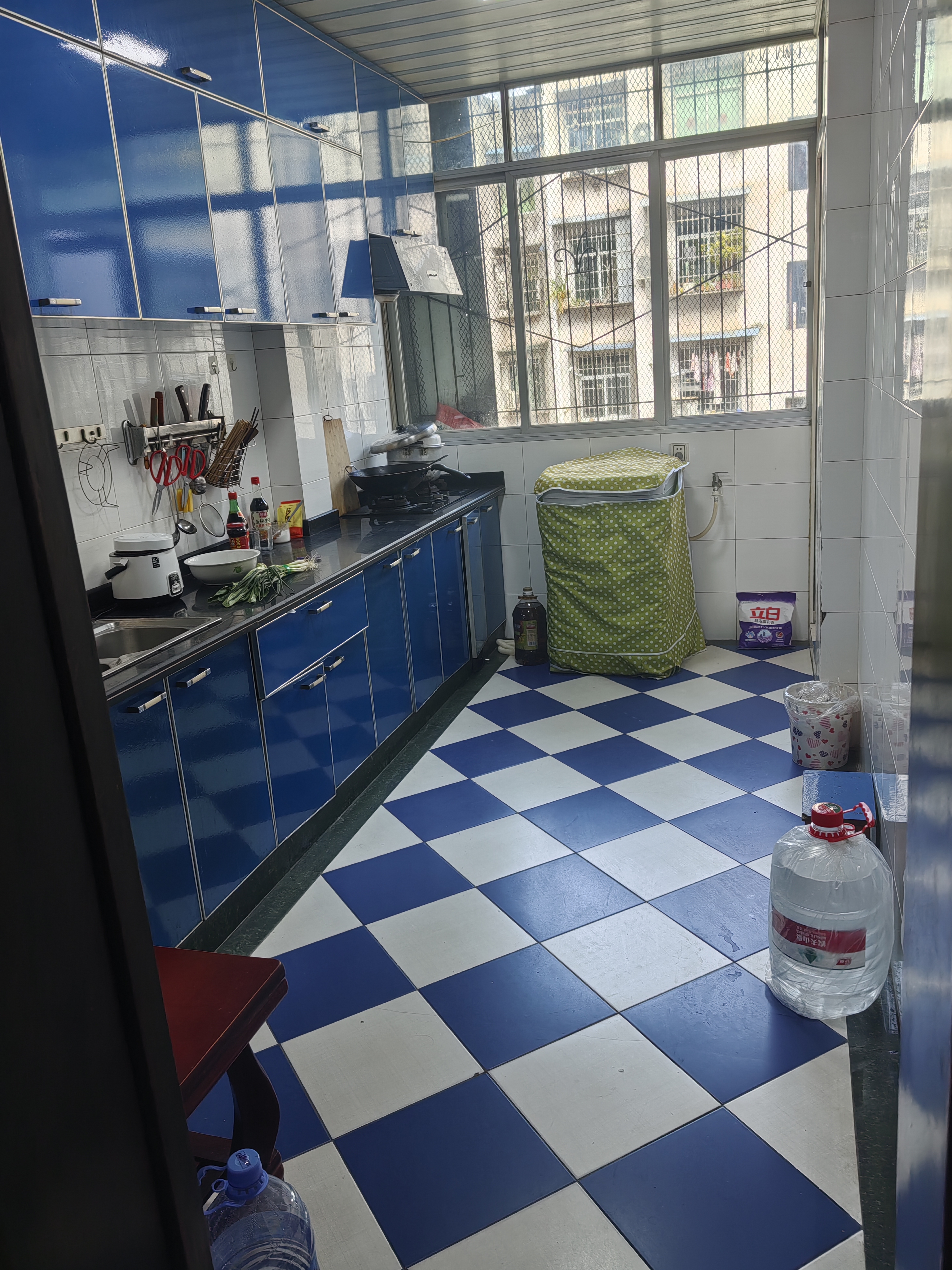 柳津桥西津苑小区，4室2厅2卫，126㎡，售价32万 二手房