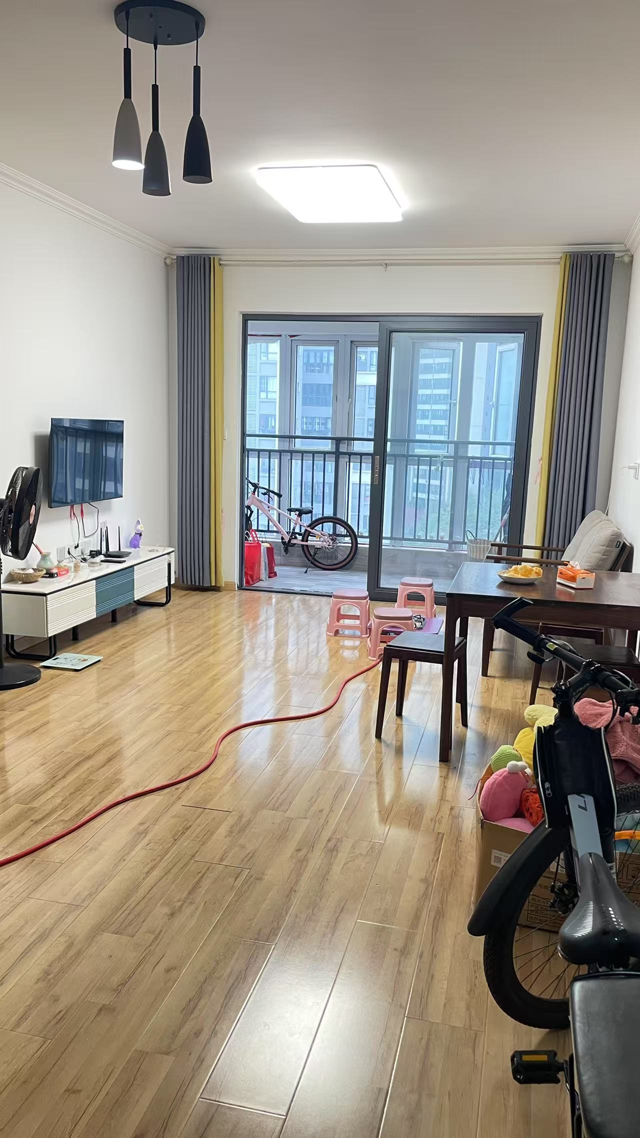 福锦苑南区，3室2厅2卫，98.00㎡，售价33.50万 二手房