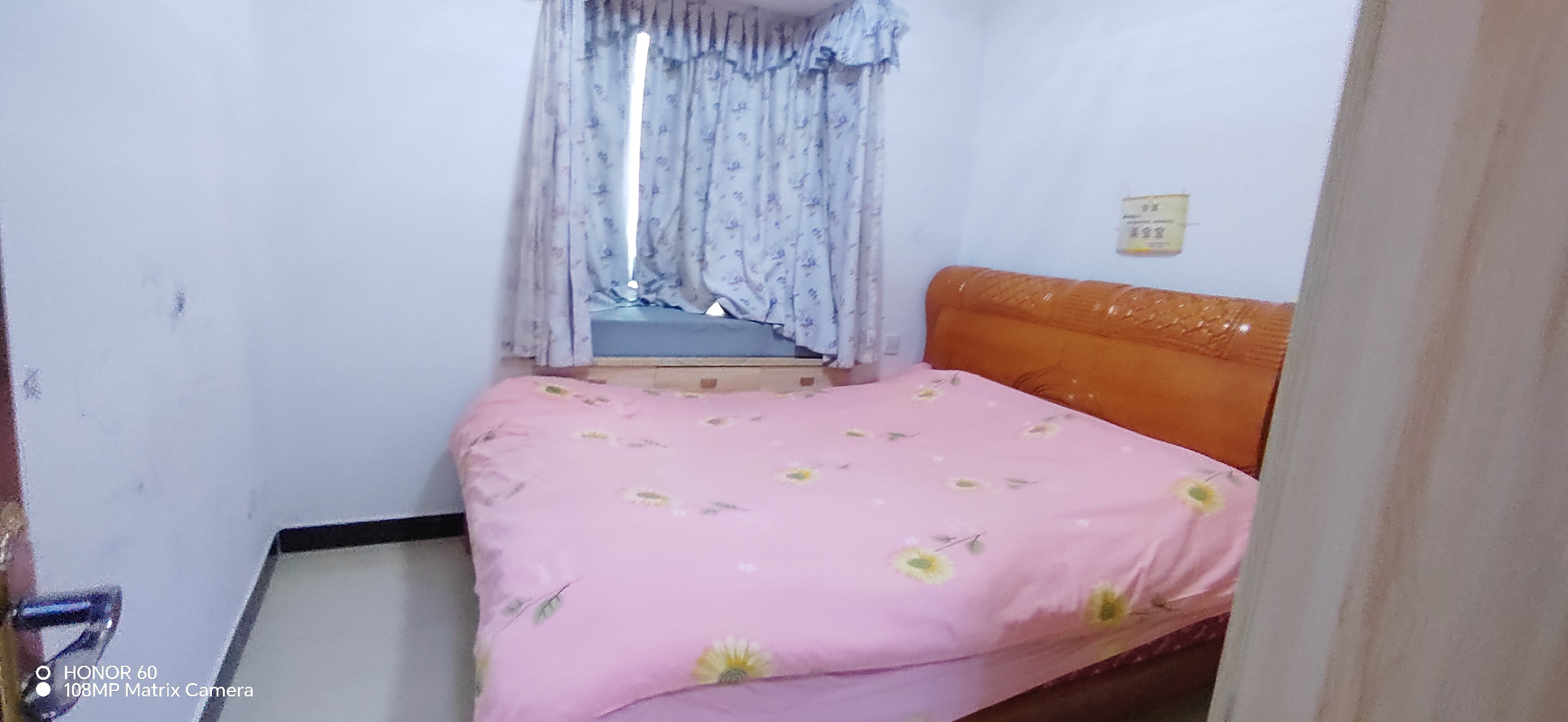 江南尚城一期，3室2厅2卫，118㎡，售价65万 二手房