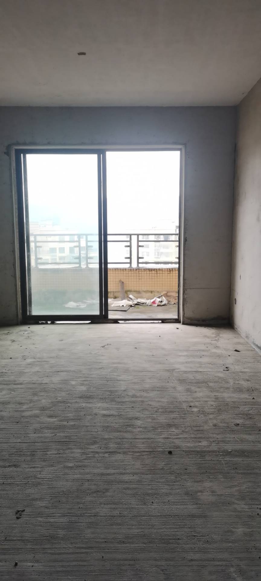 北宸天骄，3室2厅2卫，160㎡，售价85万 二手房